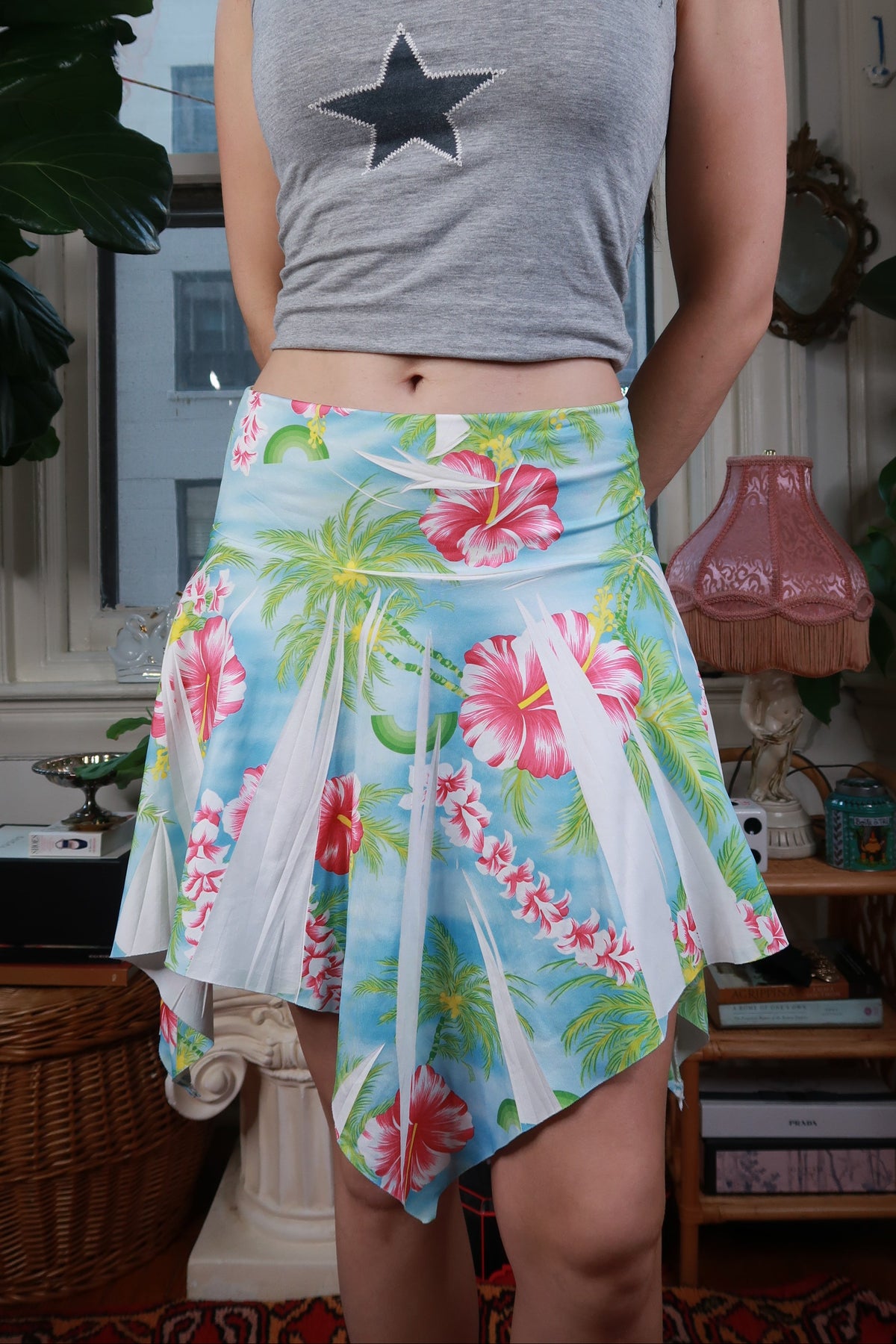 Vintage Y2K Tropical Hawaiian Handkerchief Hem Mini Skirt