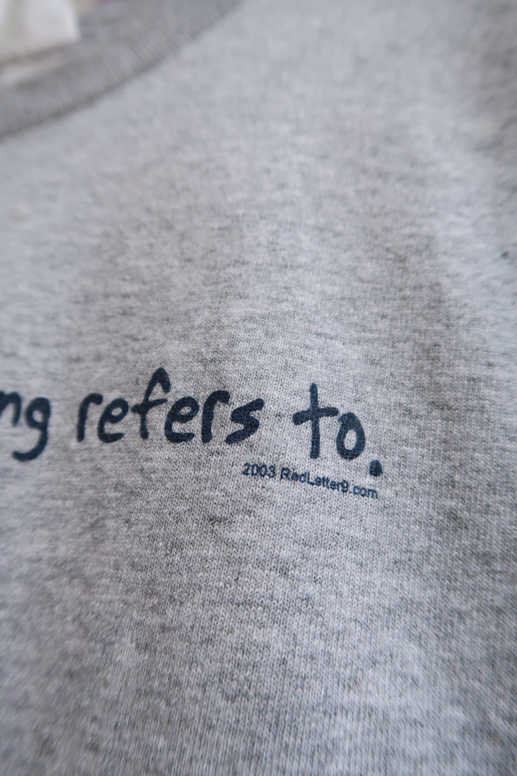 Vintage 2000s Graphic Slogan Tee “I Am the Wretch the Song Refers To”