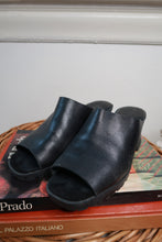 Load image into Gallery viewer, Vintage Genuine Leather Black Platform Mule Heels Chunky Slip On Sandals
