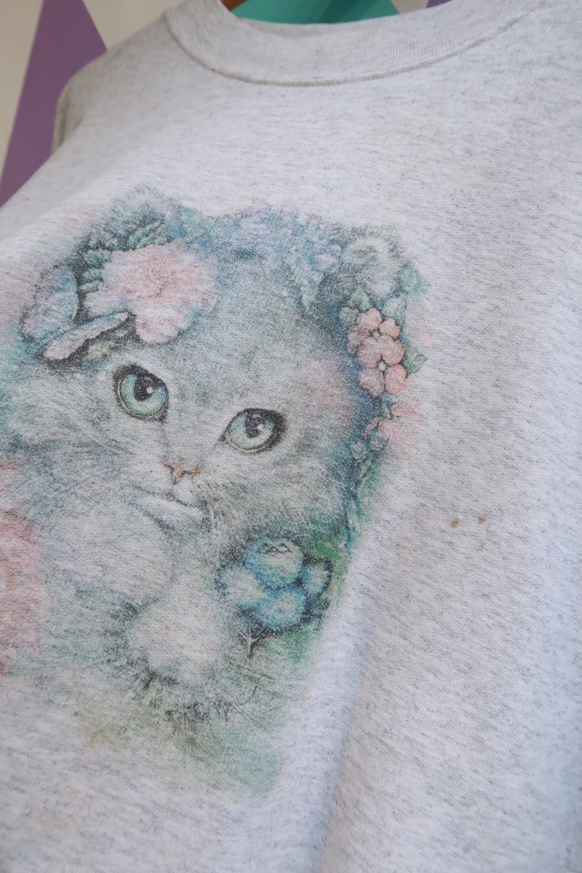 Vintage 90s Pastel Kitten Graphic Sweatshirt