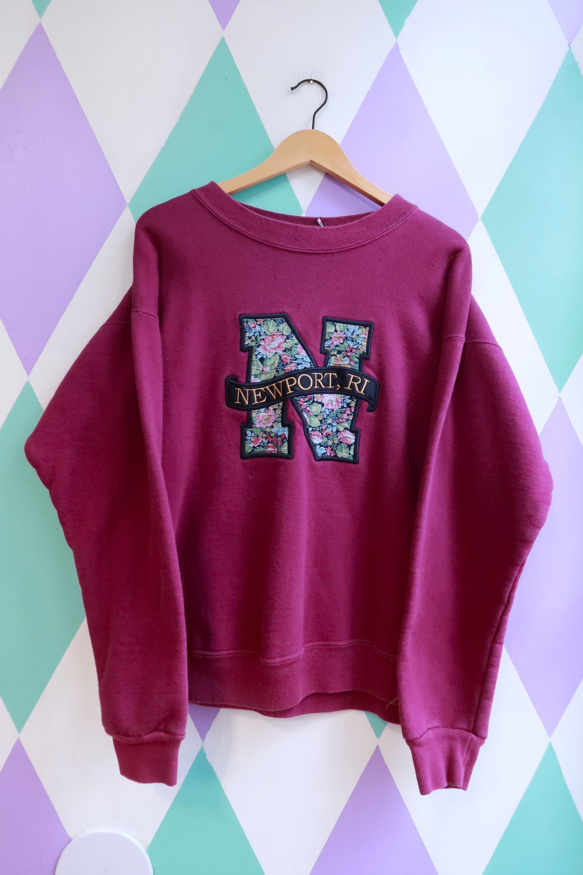 Vintage 90s Newport, Rhode Island Floral Letter Crewneck Sweatshirt
