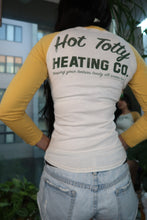 Load image into Gallery viewer, Vintage Abercrombie &amp; Fitch Raglan Tee – Y2K Yellow Sleeve Logo Shirt
