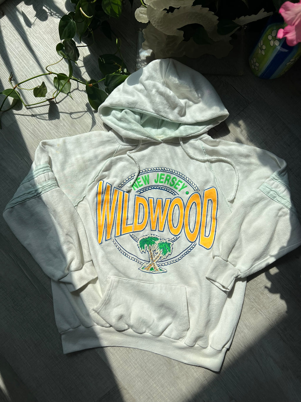 90s Vintage Wildwood New Jersey Hoodie - Elektra Vintage