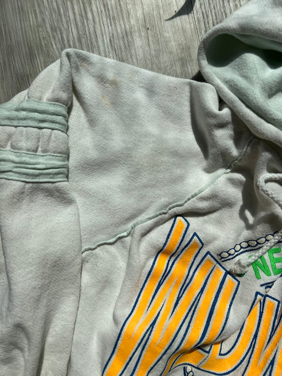 90s Vintage Wildwood New Jersey Hoodie - Elektra Vintage