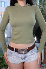 Load image into Gallery viewer, Vintage Delia’s Olive Green Cropped Hoodie – Y2K Fitted Long Sleeve Top
