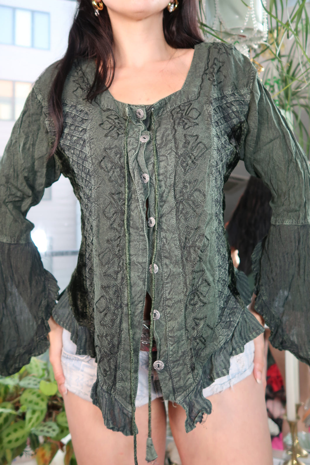 Vintage 2000s Olive Green Blouse – Boho Fairycore Button Down Top
