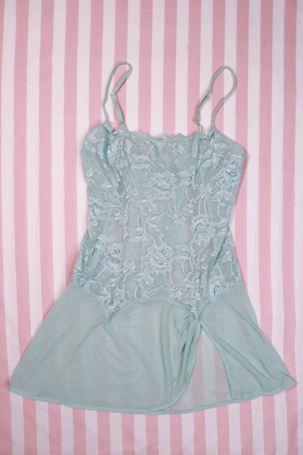 Vintage 2000s Victoria’s Secret mint blue lace corset slip dress by Elektra Vintage, featuring intricate lace details and a fitted silhouette.