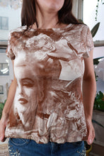 Load image into Gallery viewer, Vintage Y2K Marilyn Monroe Op Art Graphic Baby Tee
