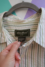 Load image into Gallery viewer, Men's vintage green stripe cotton seersucker button-up shirt by Eddie Bauer, styled as a 90s Elektra Vintage men's top.
