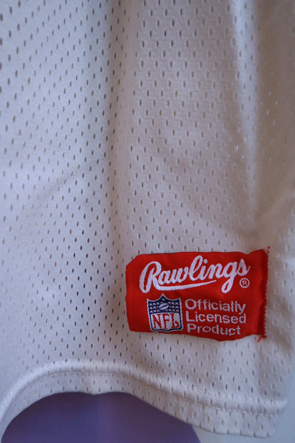 Men's vintage 90s Philadelphia Eagles #88 Rawlings NFL mesh football jersey by Elektra Vintage, featuring team logo and mesh fabric.