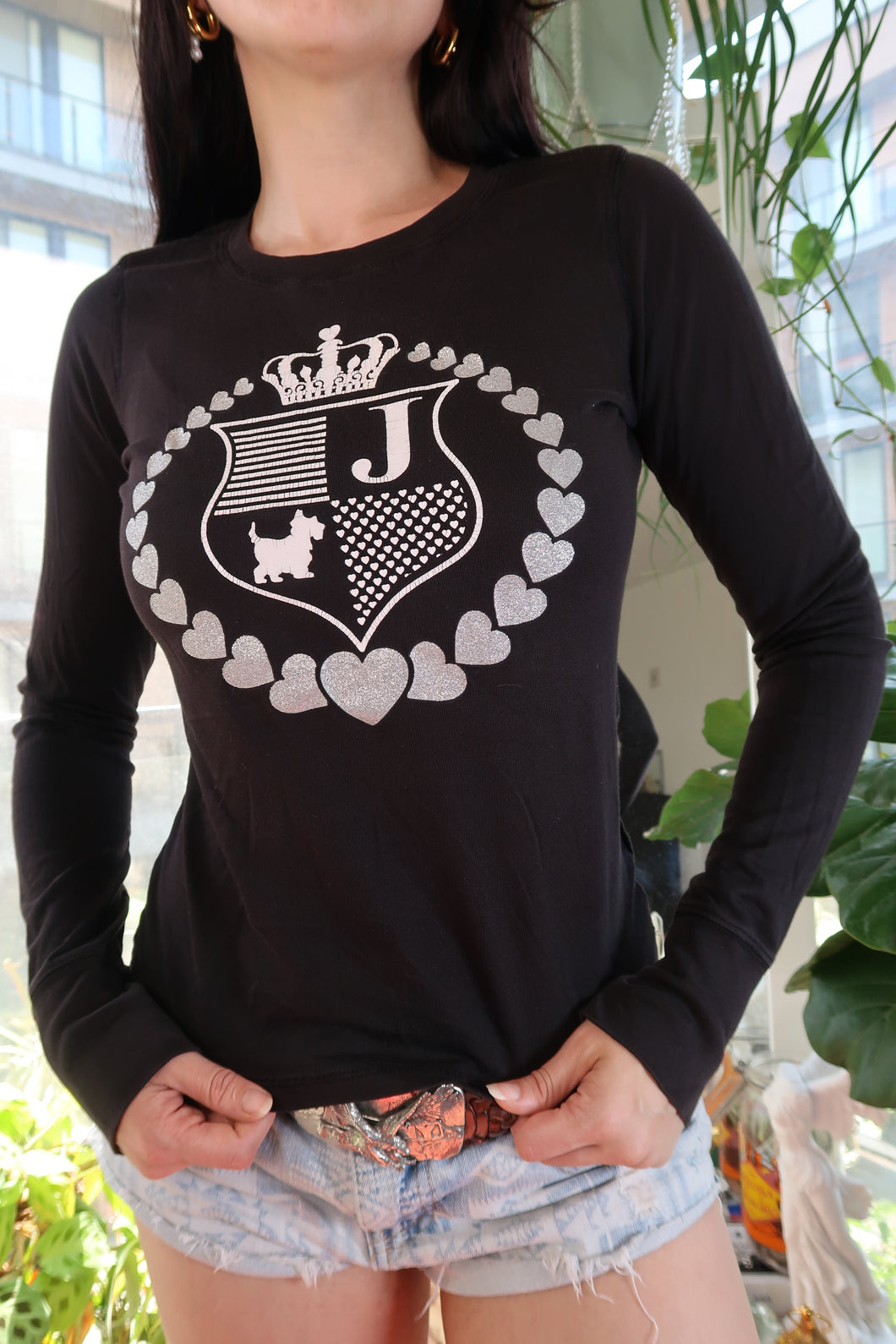 Vintage Juicy Couture Black Glitter Crest Long Sleeve Tee