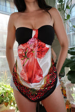 Load image into Gallery viewer, Y2K Scarf Print Strapless Top – Red Floral &amp; Leopard Border
