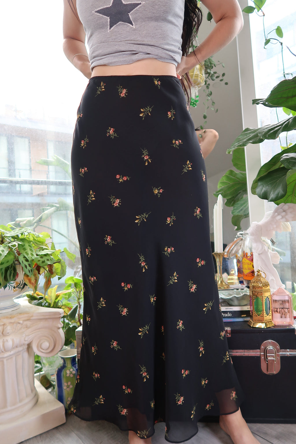Vintage 2000s Express Black Floral Maxi Skirt