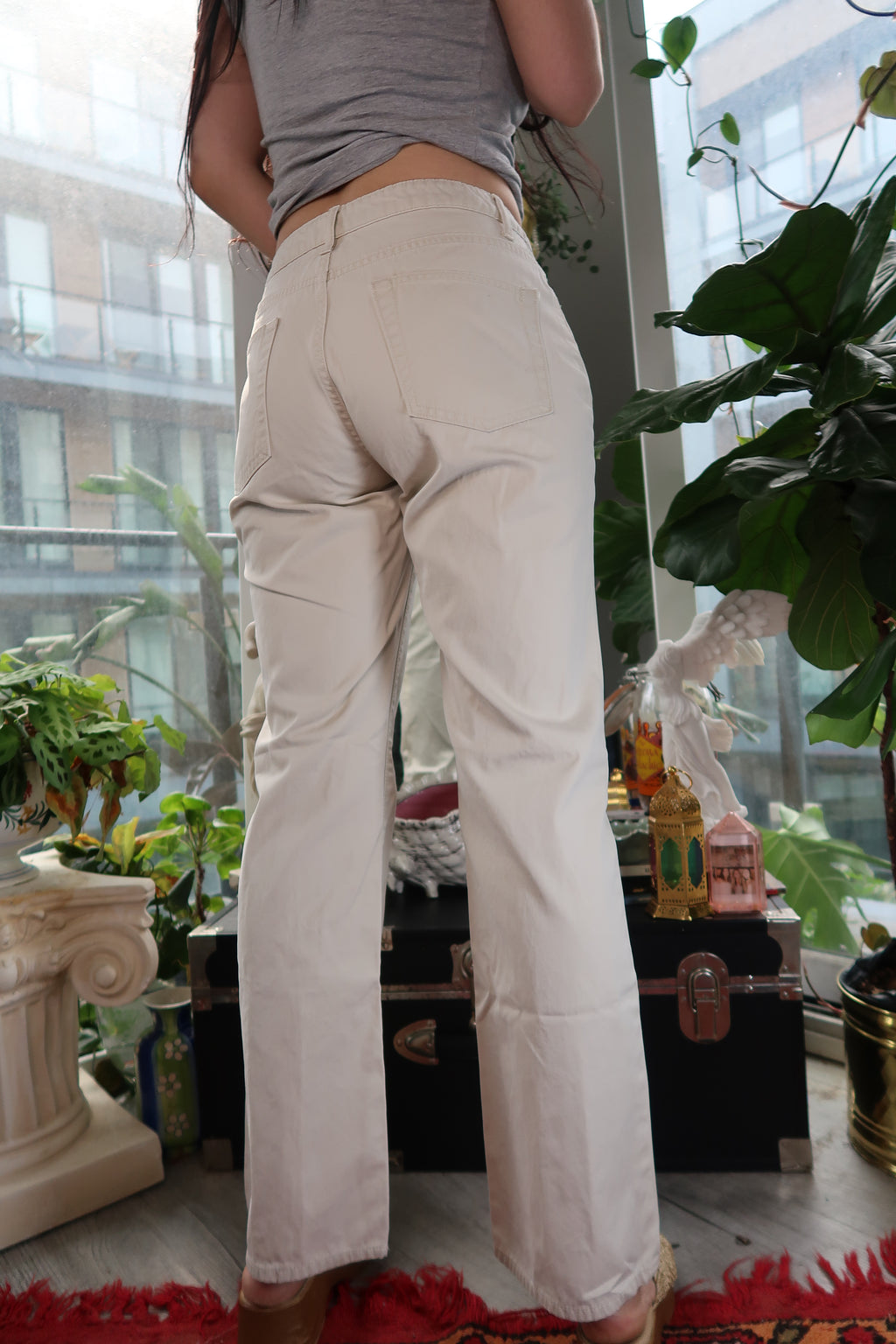 Vintage 2000s Gap Mid Rise Khaki Pants – Straight Leg Beige Trousers