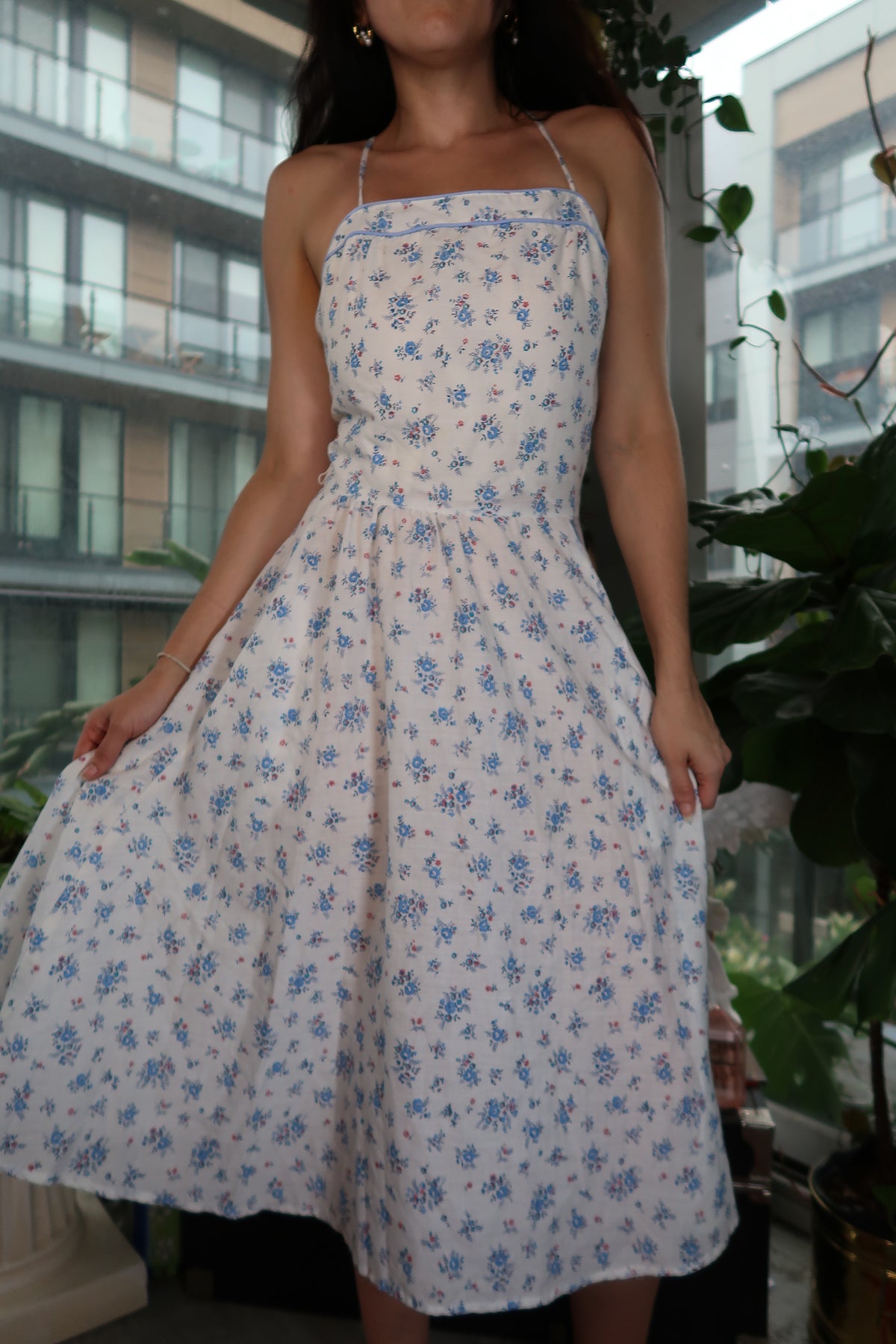 1970s Vintage Blue Floral Midi Sundress – Cottagecore Prairie Style