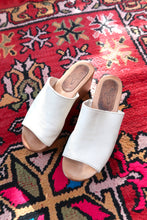 Load image into Gallery viewer, Freebird Loveland Cream Leather Platform Slide Shoes
