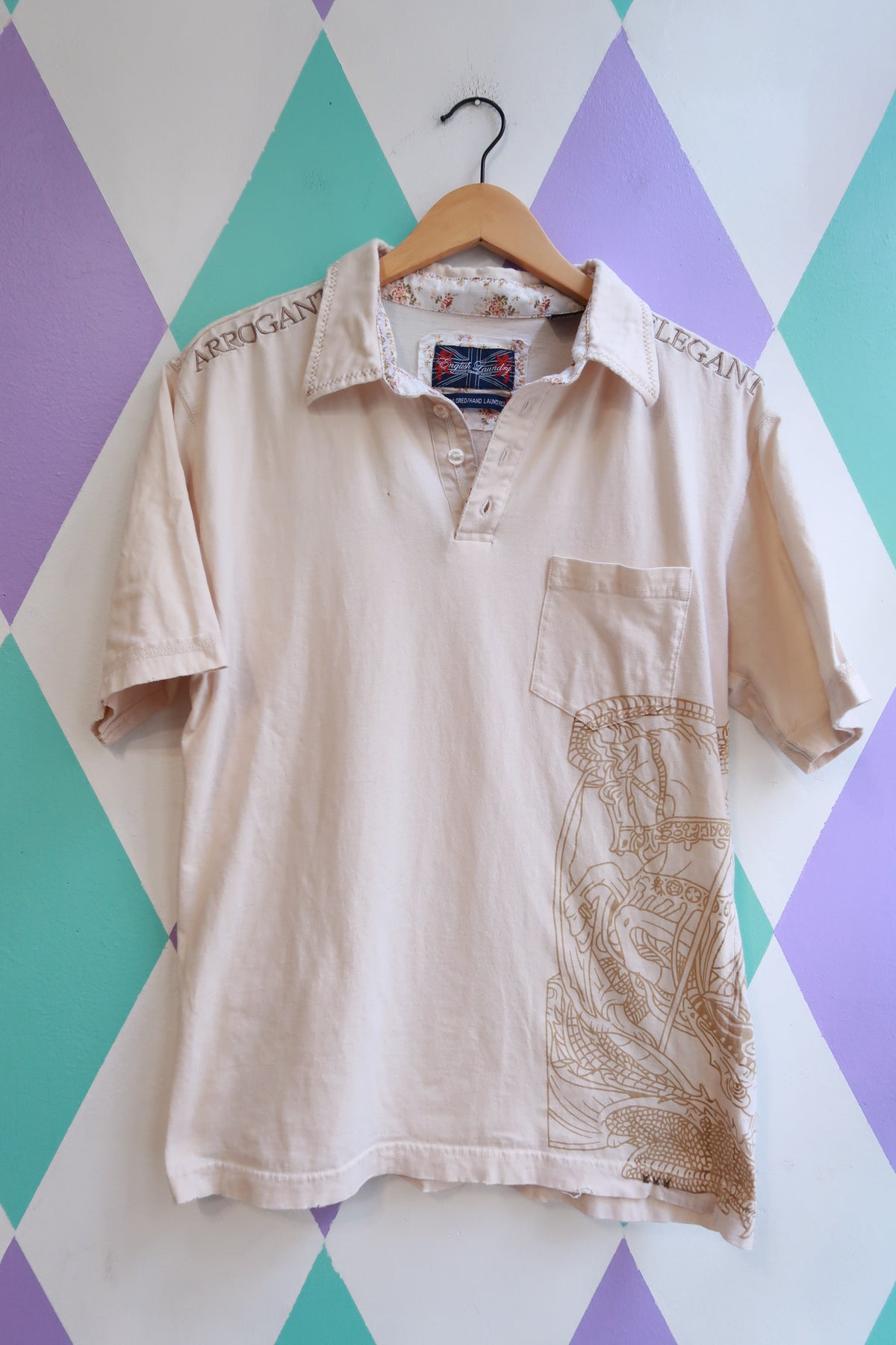 Vintage 2000s Beige Graphic Polo Shirt with Embroidered Collar - Elektra Vintage