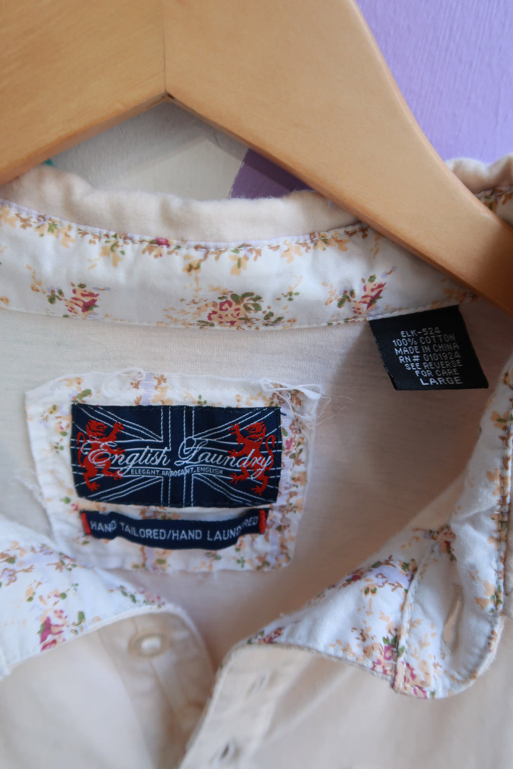 Vintage 2000s Beige Graphic Polo Shirt with Embroidered Collar - Elektra Vintage