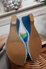 Load image into Gallery viewer, Deadstock Vintage 2000s Leather Seahorse Patchwork Wedge Sandals
