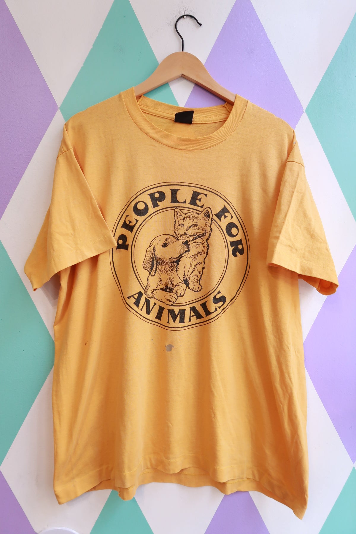 Vintage 80s “People for Animals” Single Stitch Graphic Tee - Elektra Vintage