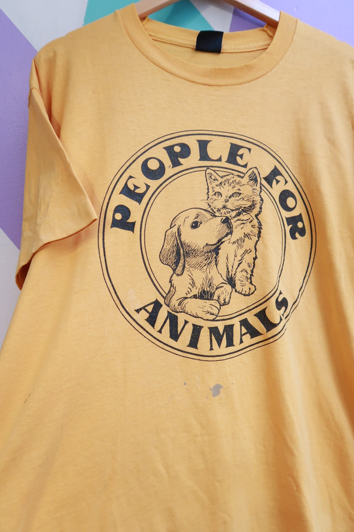 Vintage 80s “People for Animals” Single Stitch Graphic Tee - Elektra Vintage