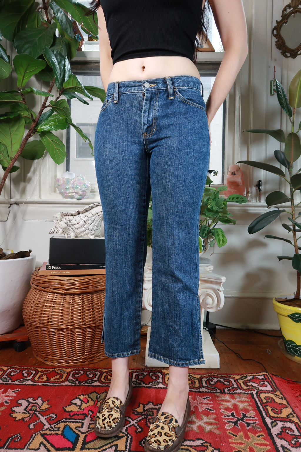 Elektra Vintage women's blue denim capri jeans with side slits and a vintage Y2K Gap style, casual and trendy bottom wear