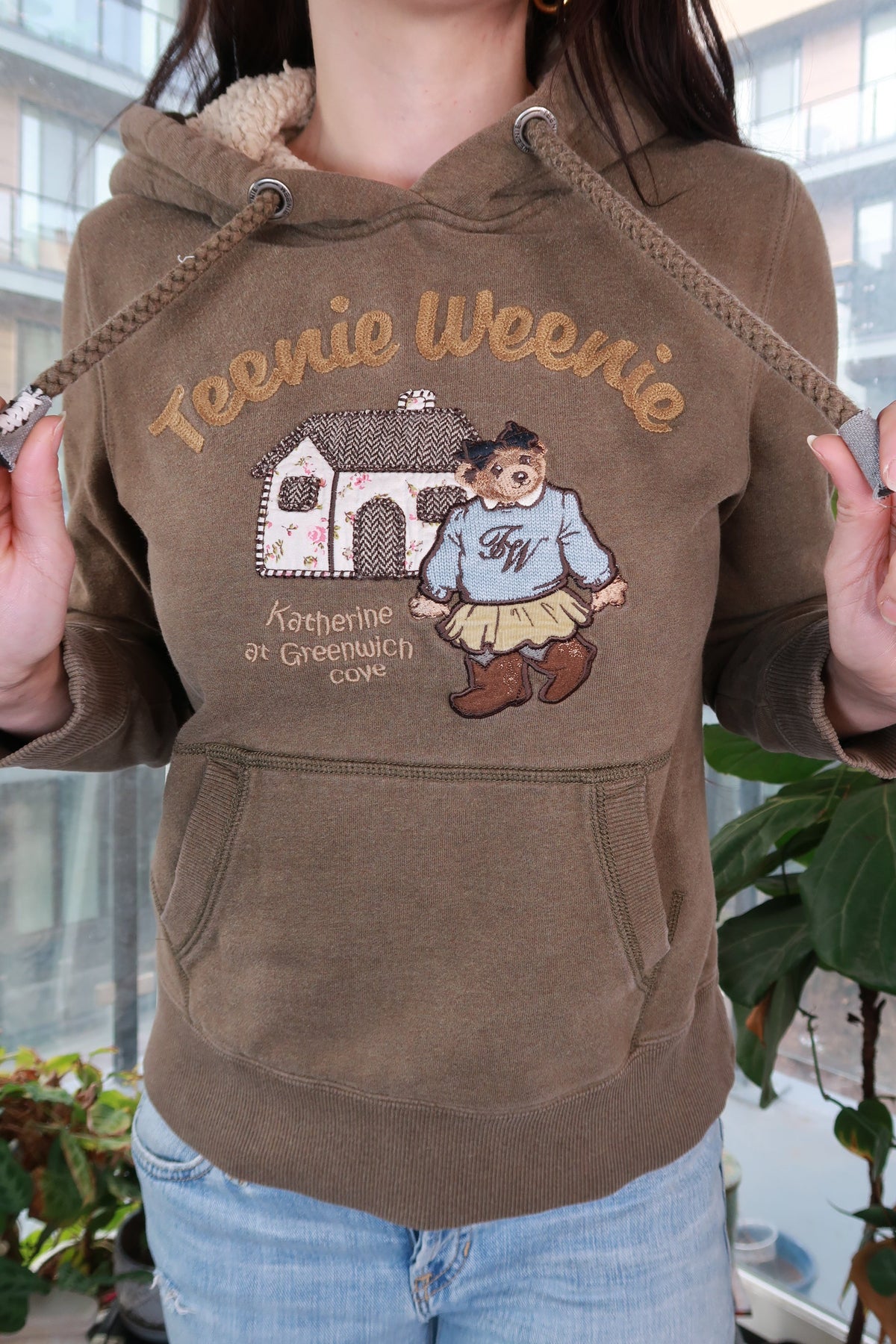 Vintage Embroidered Graphic Hoodie – Cottagecore Novelty Pullover