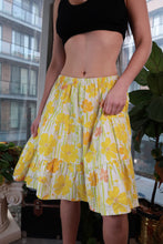 Load image into Gallery viewer, Floral Ruffle Flare Midi Skirt - Elektra Vintage
