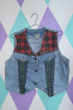 Load image into Gallery viewer, Vintage Gitano Denim &amp; Plaid Vest
