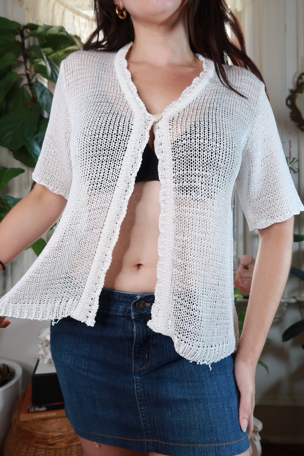 White open-knit short sleeve cardigan for women, vintage 2000s Elektra Vintage top with a lightweight, breathable design.