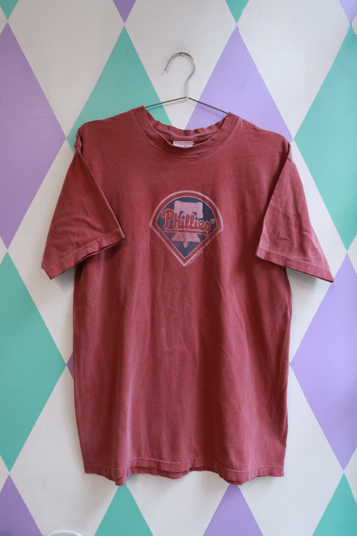 Vintage 2000s Philadelphia Phillies Faded Red Graphic T-Shirt MLB Baseball Tee
