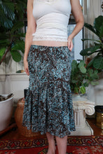 Load image into Gallery viewer, Vintage 2000s Fashion Bug Blue Brown Paisley Tiered Midi Skirt Y2K Boho Mermaid Skirt
