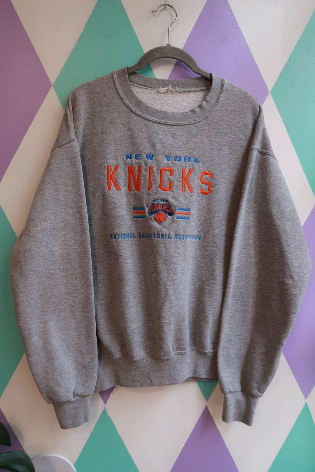 Vintage New York Knicks Embroidered Sweatshirt