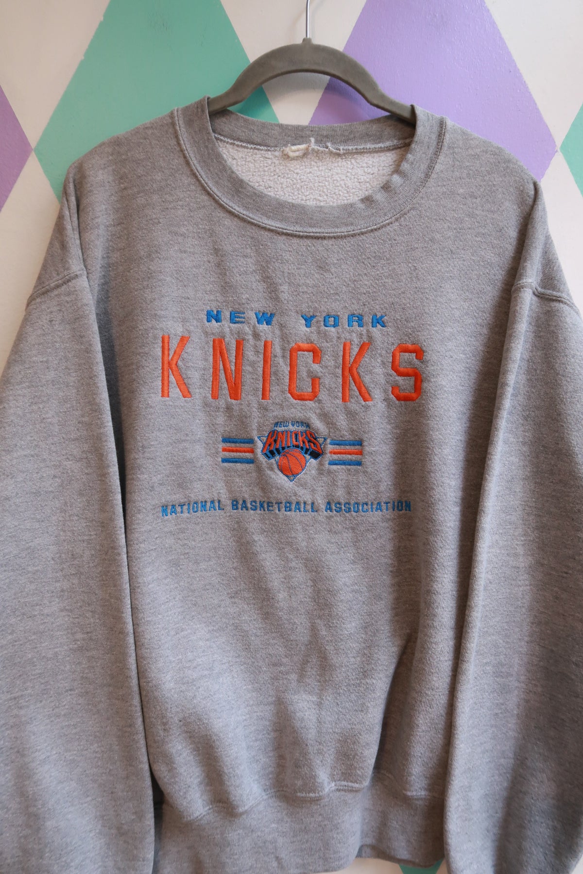 Vintage New York Knicks Embroidered Sweatshirt
