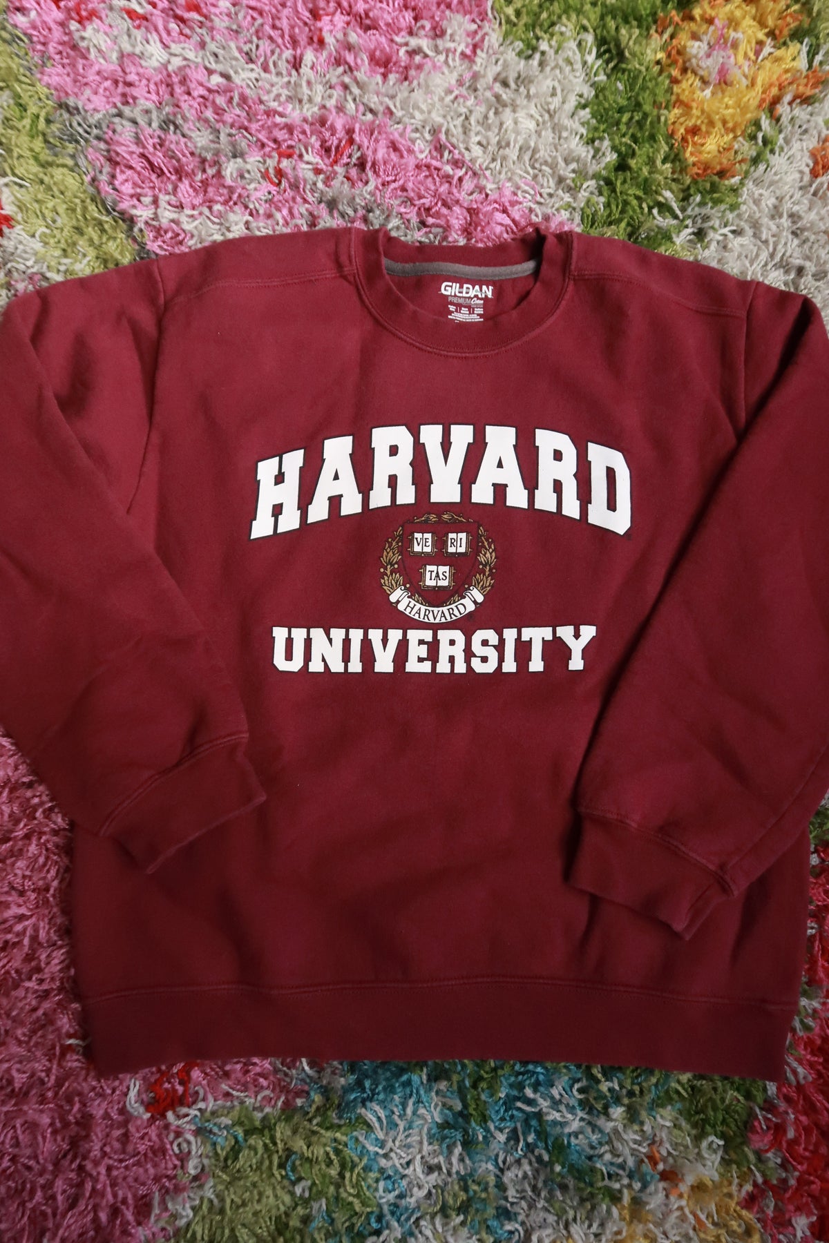 Harvard University Crimson Collegiate Crewneck Sweatshirt Crest Spellout Pullover