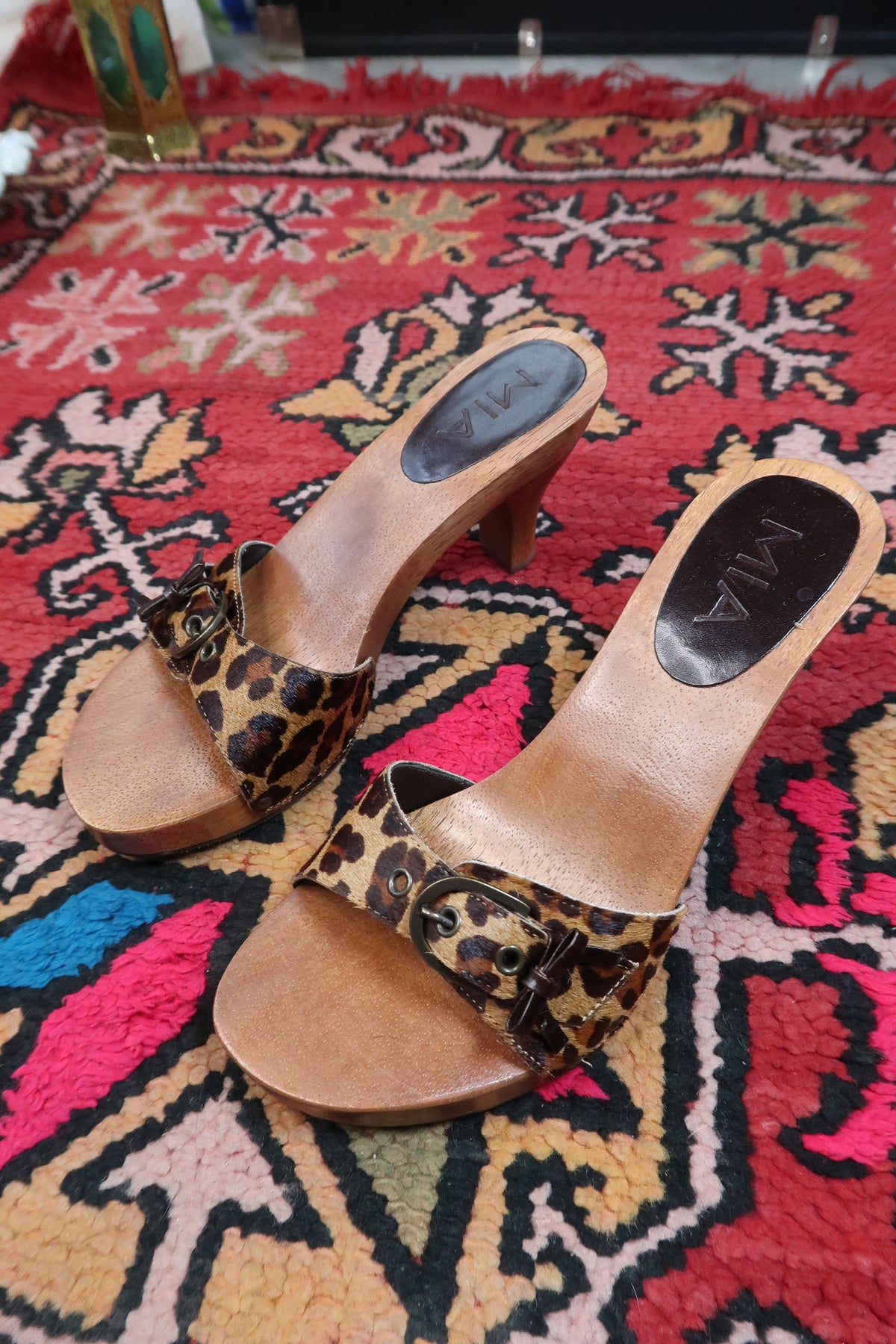 Deadstock Vintage MIA Pony Hair Leopard Print Wooden Mules – Y2K Heeled Sandals