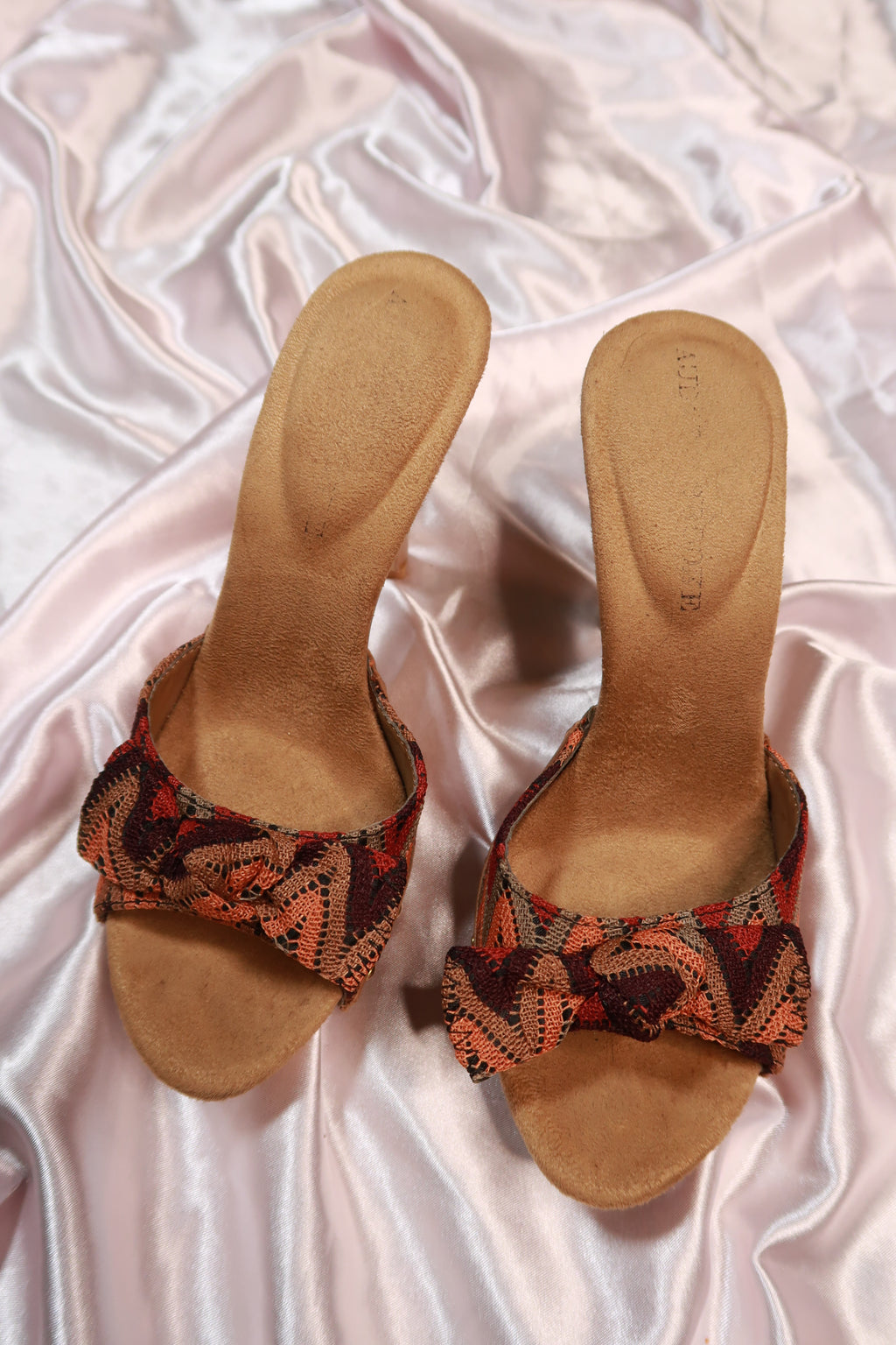 Lace Wooden Slide Heels - Elektra Vintage