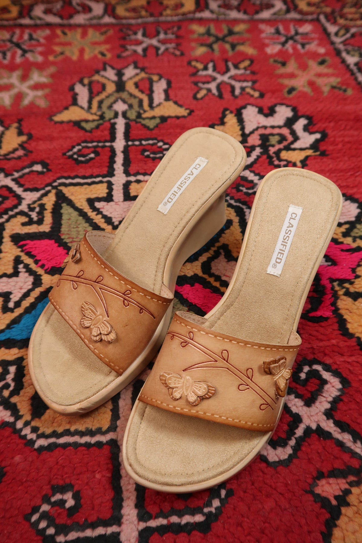 Deadstock Vintage Classified Real Leather Wedges – Y2K Butterfly Carved Sandals