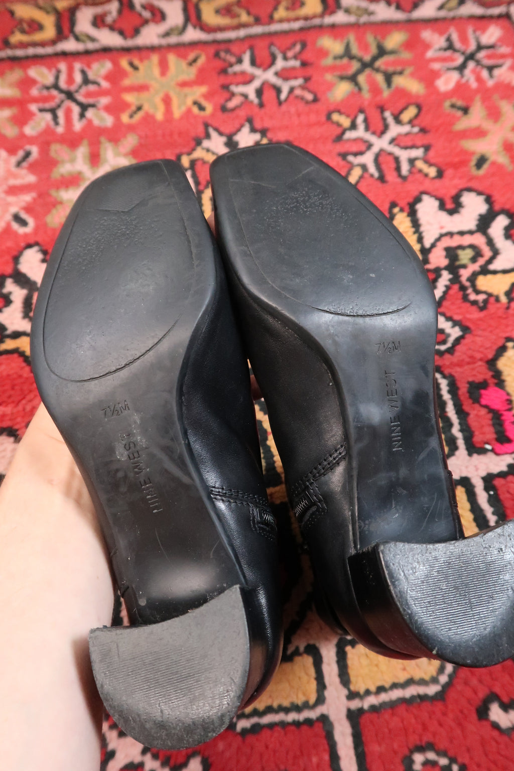 Vintage Nine West Black Leather Ankle Boots – 90s/2000s Block Heel Booties