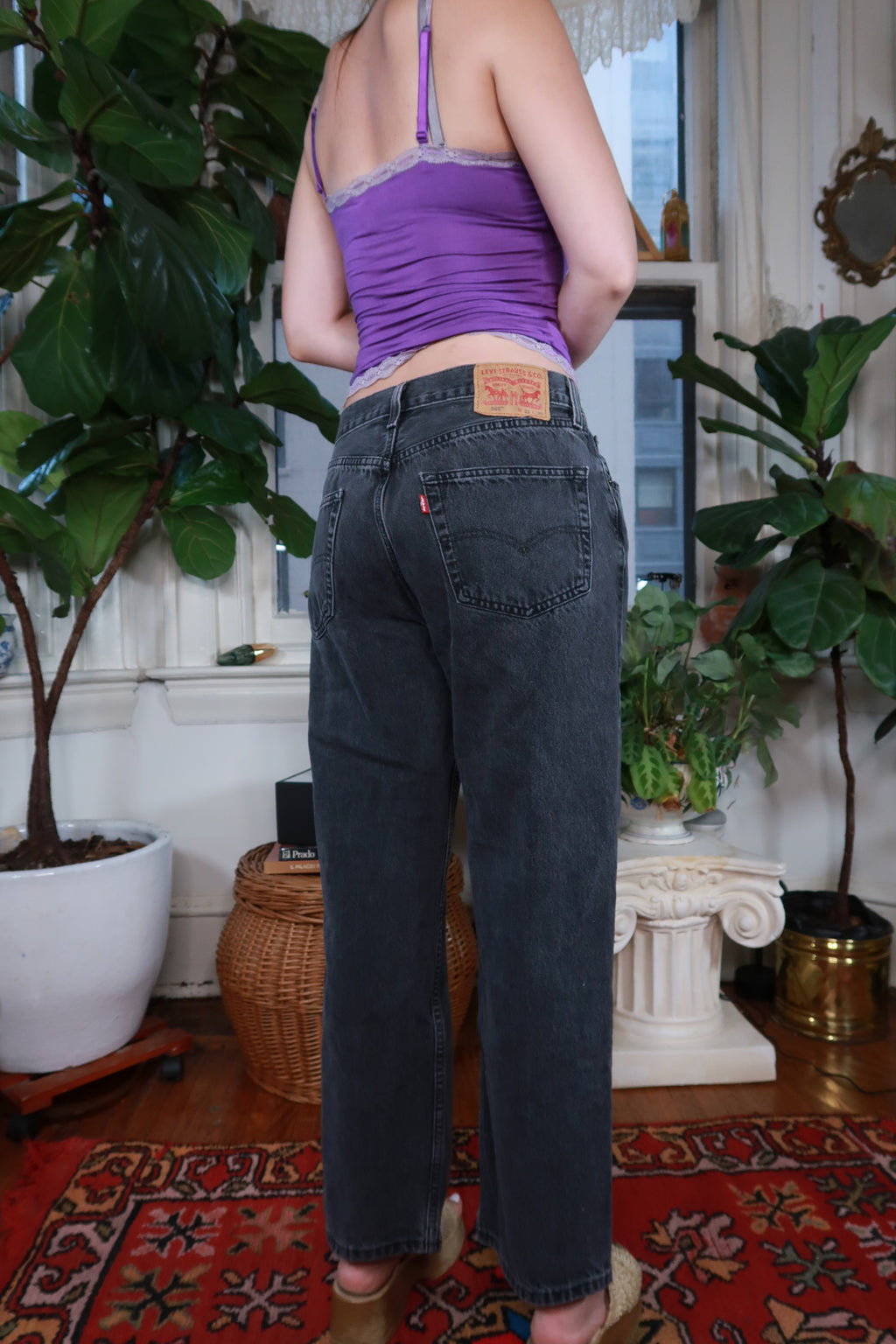Vintage Levi’s 565 Black Wash Straight Leg Jeans High Rise Denim