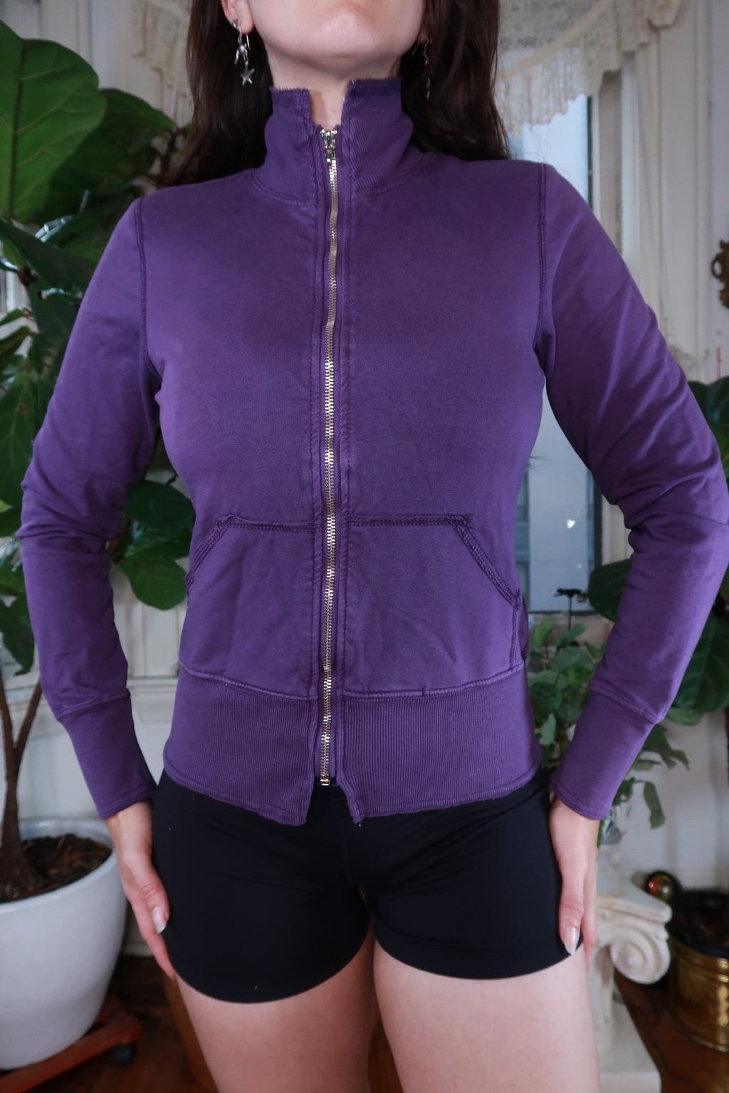Vintage Y2K Yogi purple zip-up jacket for women by Elektra Vintage, featuring a stylish retro-inspired design.