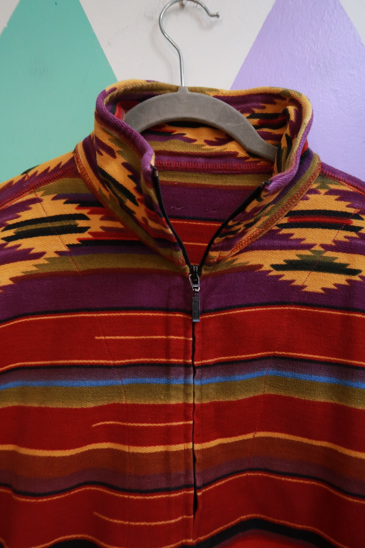 Vintage Southwestern Aztec Print Zip Up Pullover