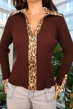 Load image into Gallery viewer, Vintage Y2K Brown Ribbed Zip-Up Top with Leopard Print Trim
