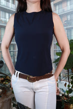 Load image into Gallery viewer, Vintage navy sleeveless knit top from Elektra Vintage, Y2K minimal fitted tank for women, casual sleeveless knit shirt.
