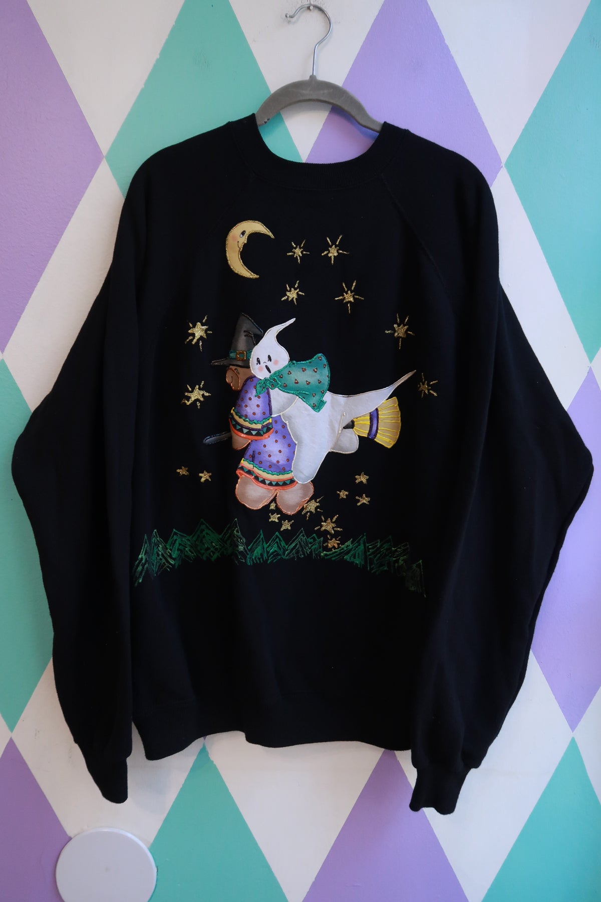 Vintage Halloween Witch & Ghost Graphic Sweatshirt
