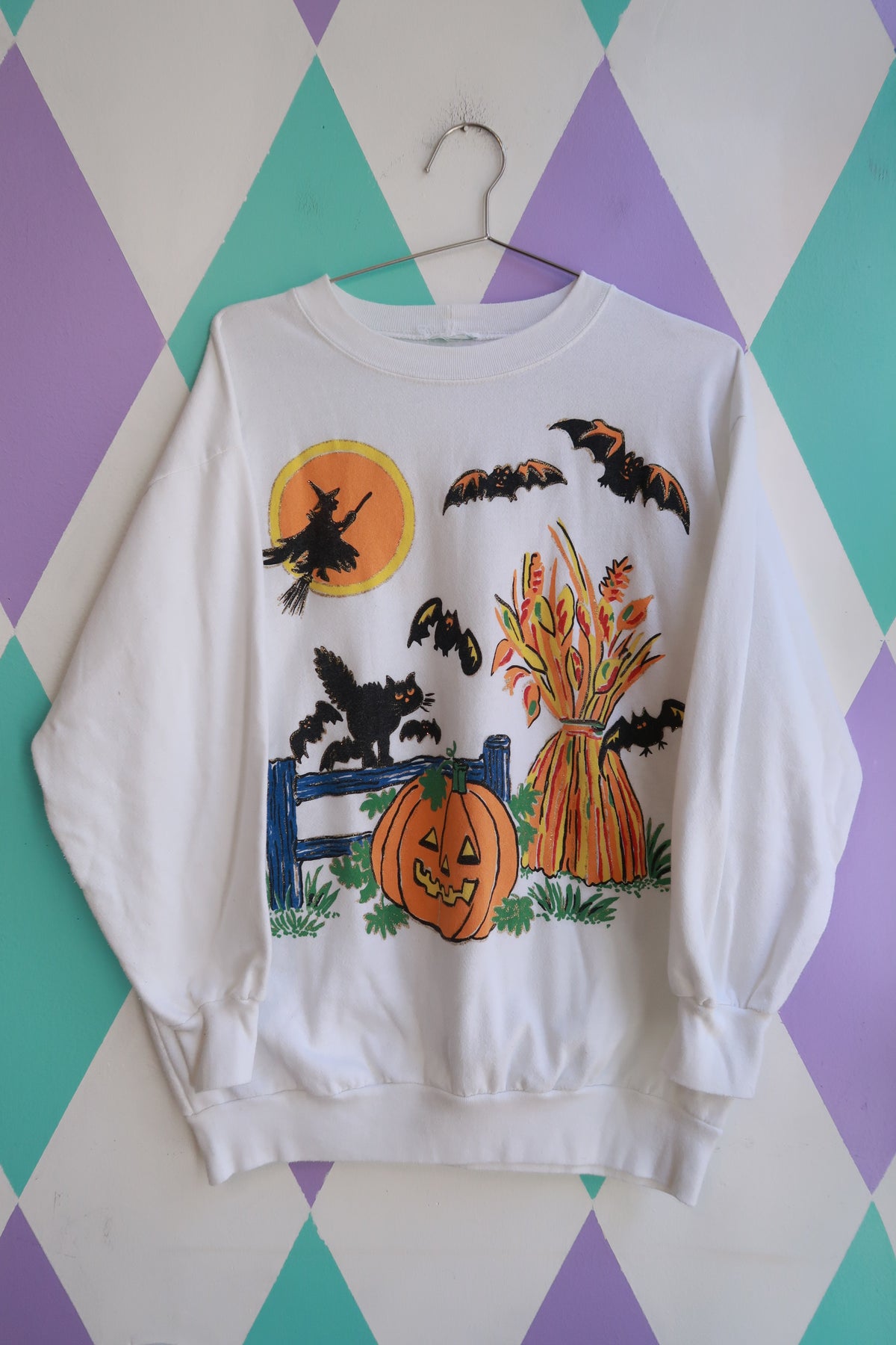 Vintage Halloween Witch Cat Pumpkin Graphic Sweatshirt