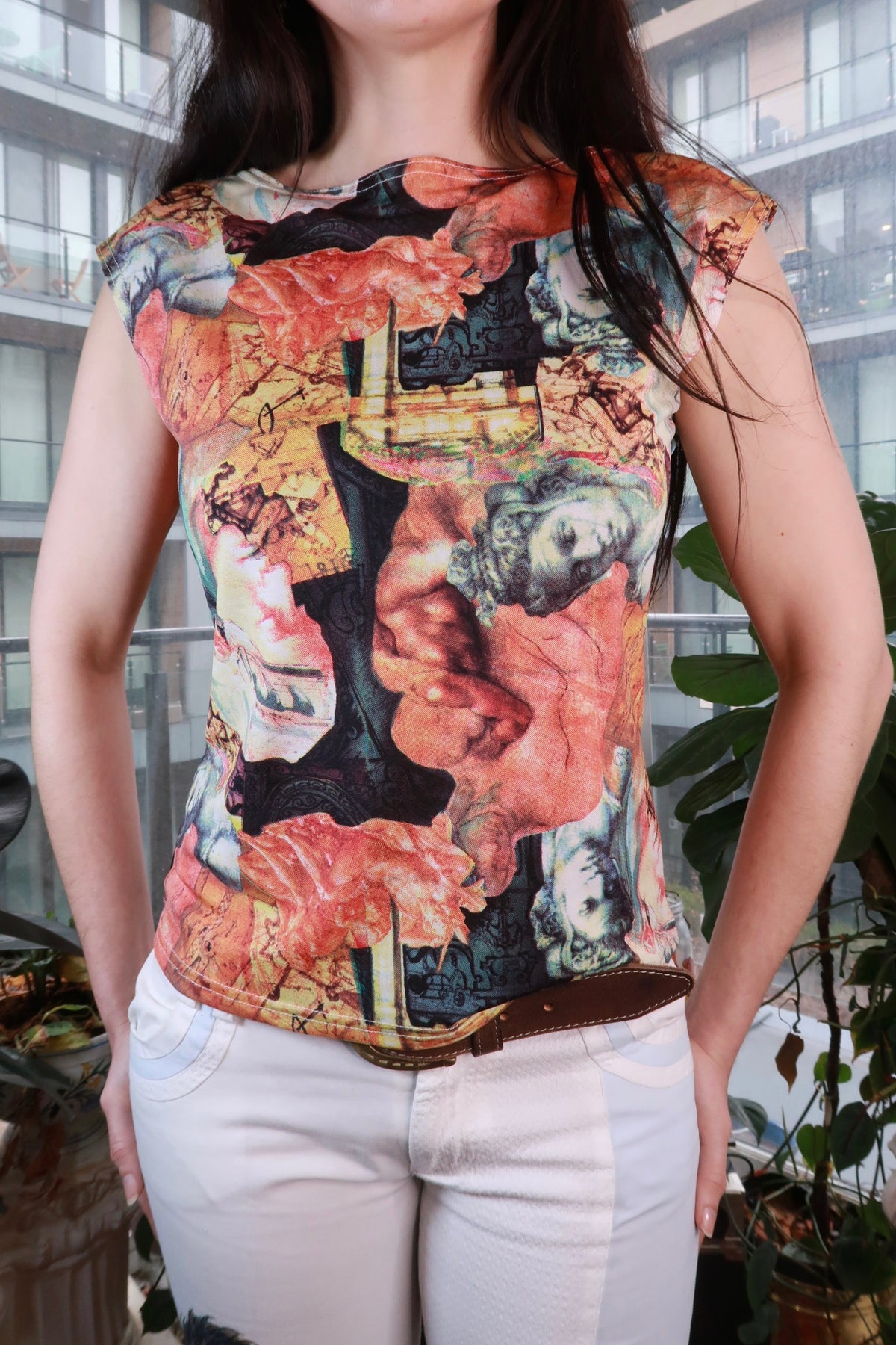 Vintage 2000s Renaissance art print fitted women's top by Elektra Vintage featuring classical statue graphic and Y2K style.