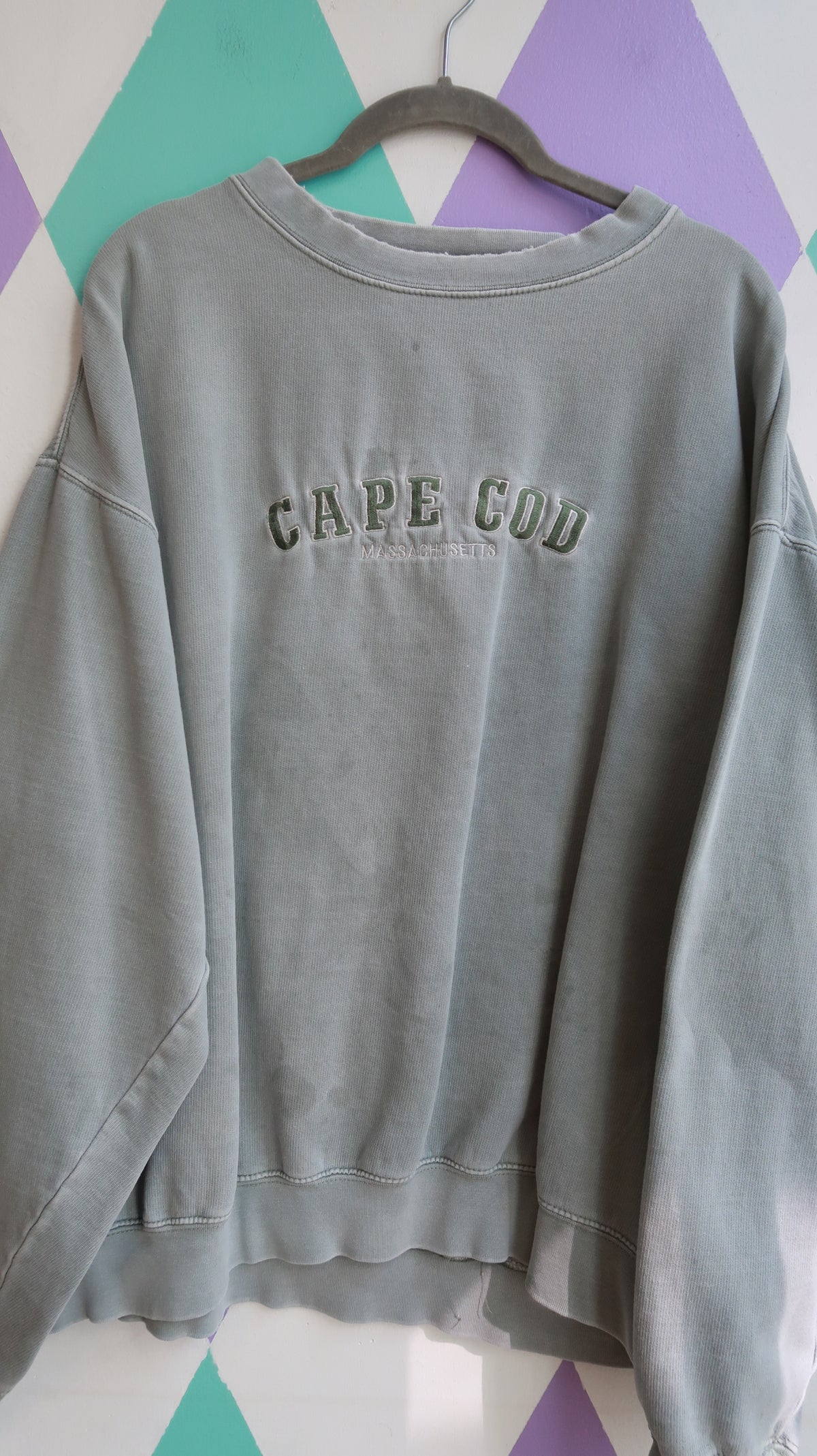 Vintage Cape Cod Massachusetts Distressed Crewneck Sweatshirt