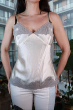 Load image into Gallery viewer, Vintage 2000s Ivory satin lace trim cami top by Elektra Vintage, featuring delicate lace details and a satin finish for women.
