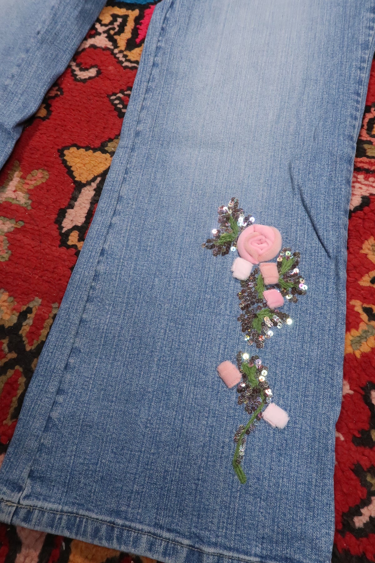 Vintage 2000s Floral Appliqué Embellished Jeans